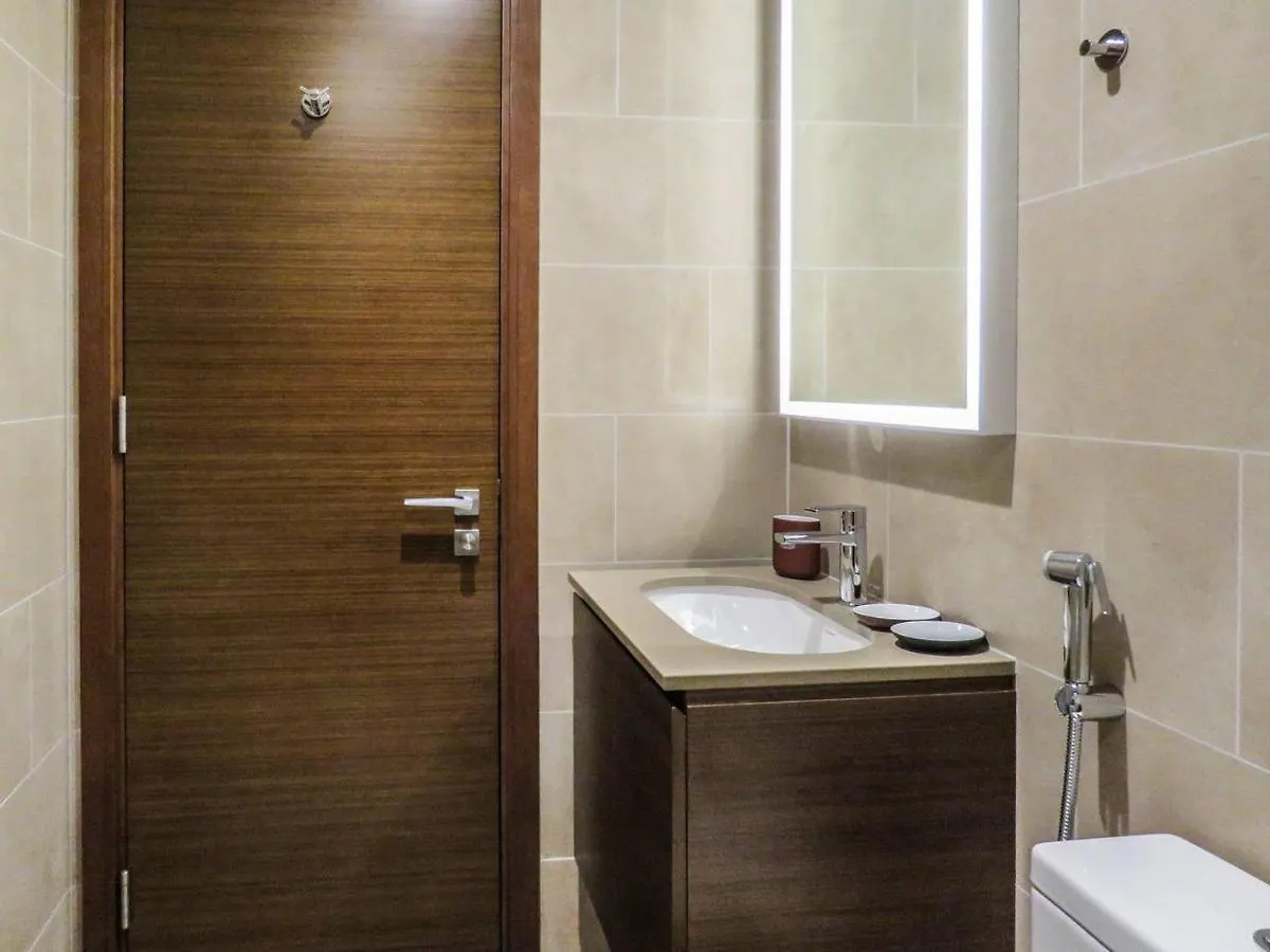Stylish 1 Bedroom Downtown Dubai View